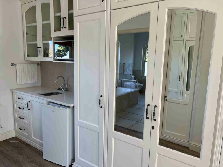 Constantia Valley Lodge Kitchenette